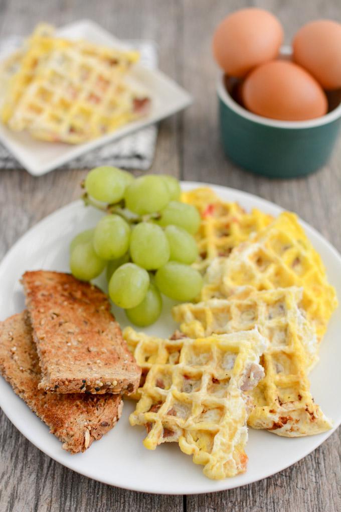 https://www.theleangreenbean.com/wp-content/uploads/2015/02/Egg-Waffles-1-1.jpg