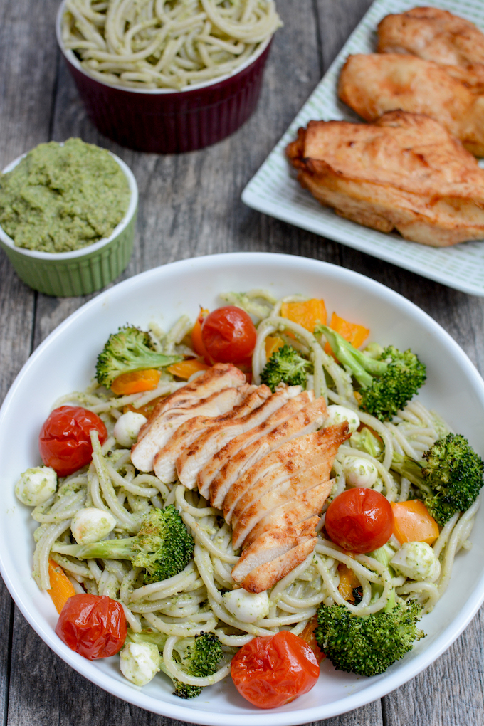 broccoli pesto pasta with chicken