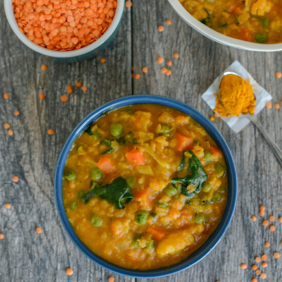 Vegan Red Lentil Curry | Spicy, flavorful & nutritious!