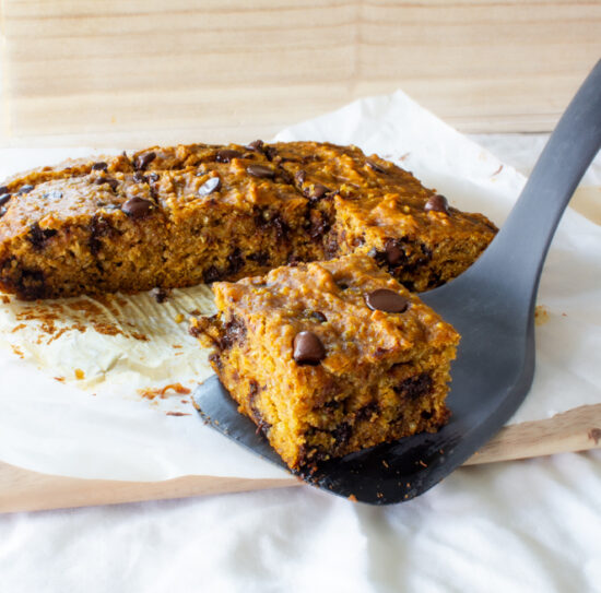 chocolate chip pumpkin bars with quinoa